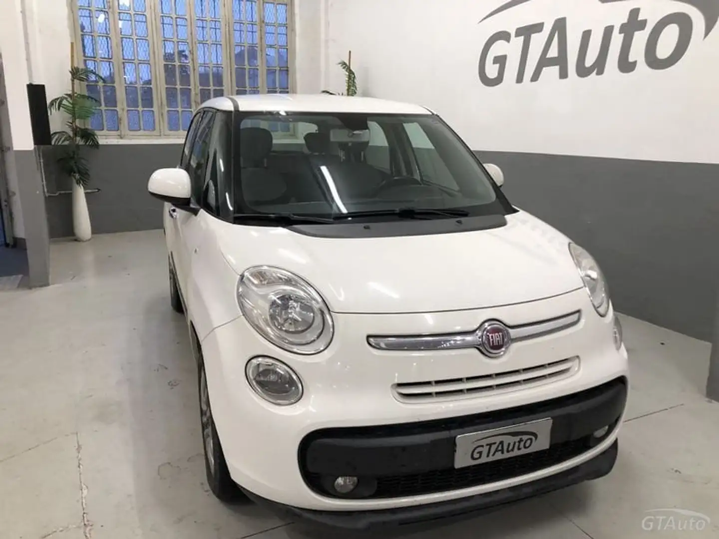 Fiat 500L 0.9 TwinAir Turbo Natural Power Lounge Blanc - 2