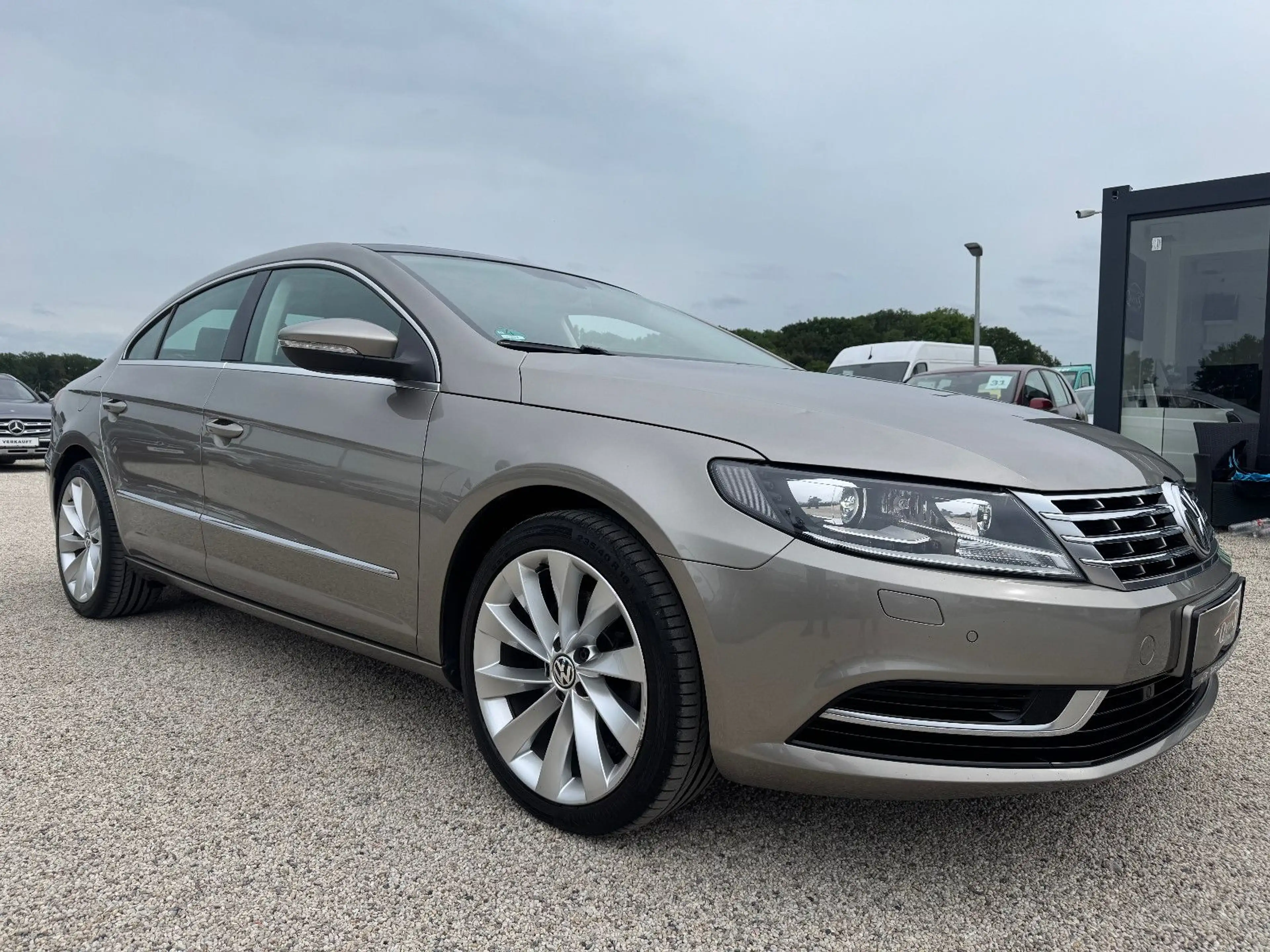 Volkswagen CC Basis BMT TÜV-Pano-Garantie-Kamara-Navi
