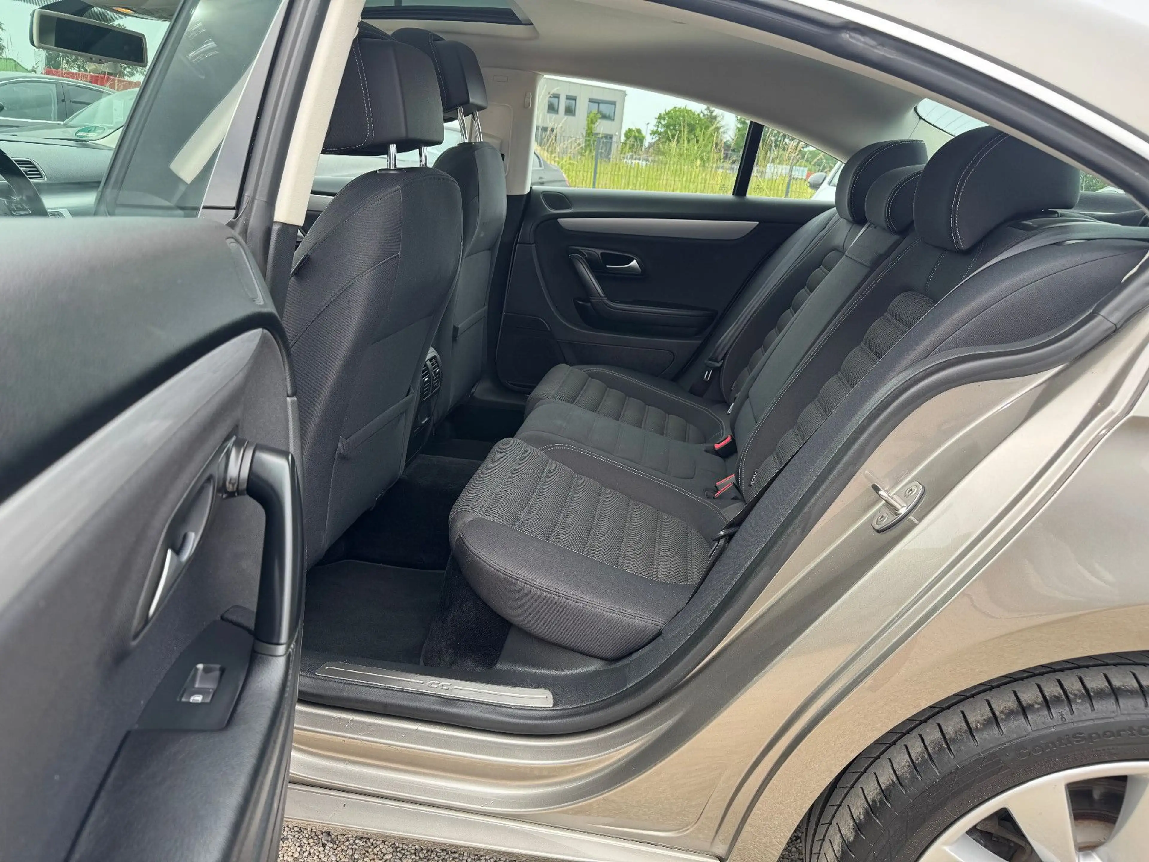 Volkswagen CC Basis BMT TÜV-Pano-Garantie-Kamara-Navi — photo 21