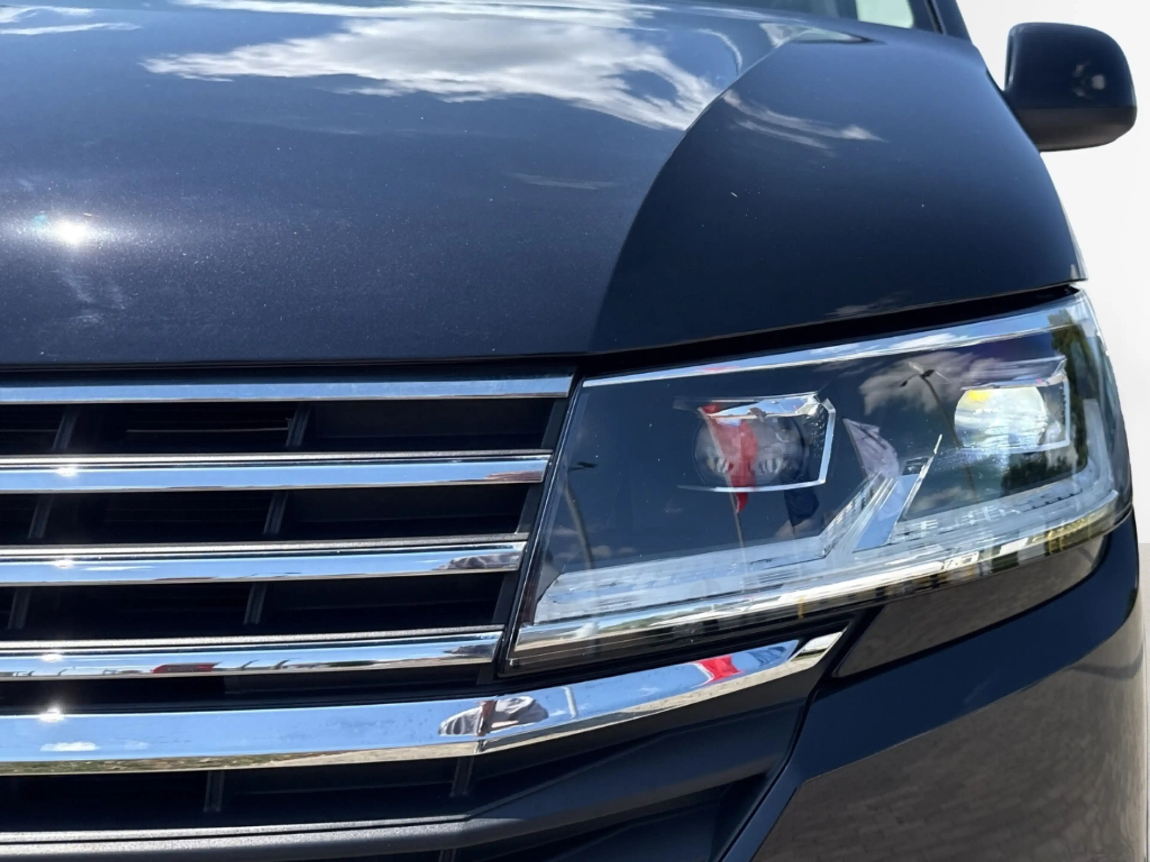 Volkswagen T6.1 Multivan Generation Six 2.0 TDI 4MOTION DSG AD LED SHZ Stan — photo 6