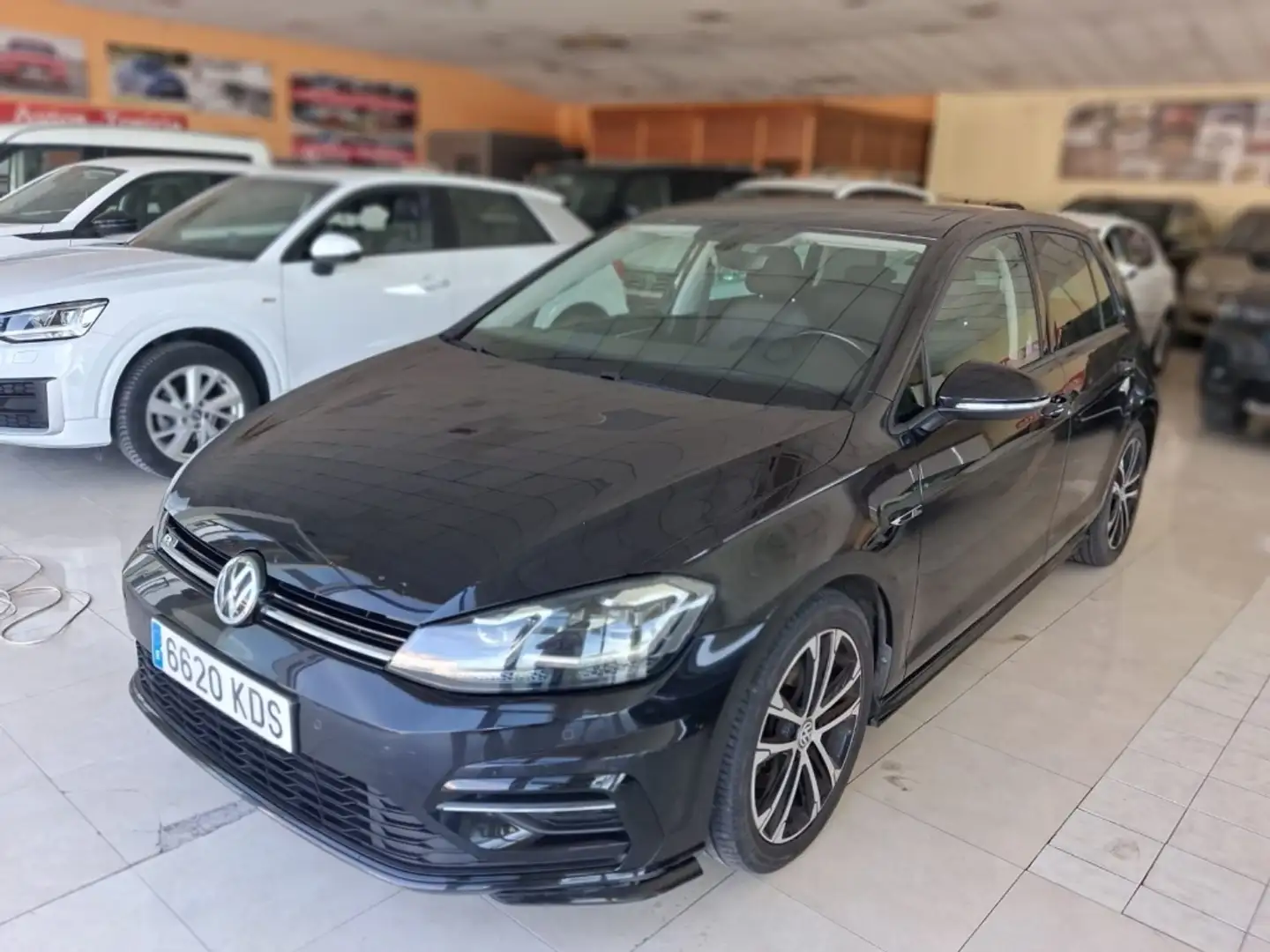 Volkswagen Golf 1.4 TSI Advance DSG7 92kW Negro - 1
