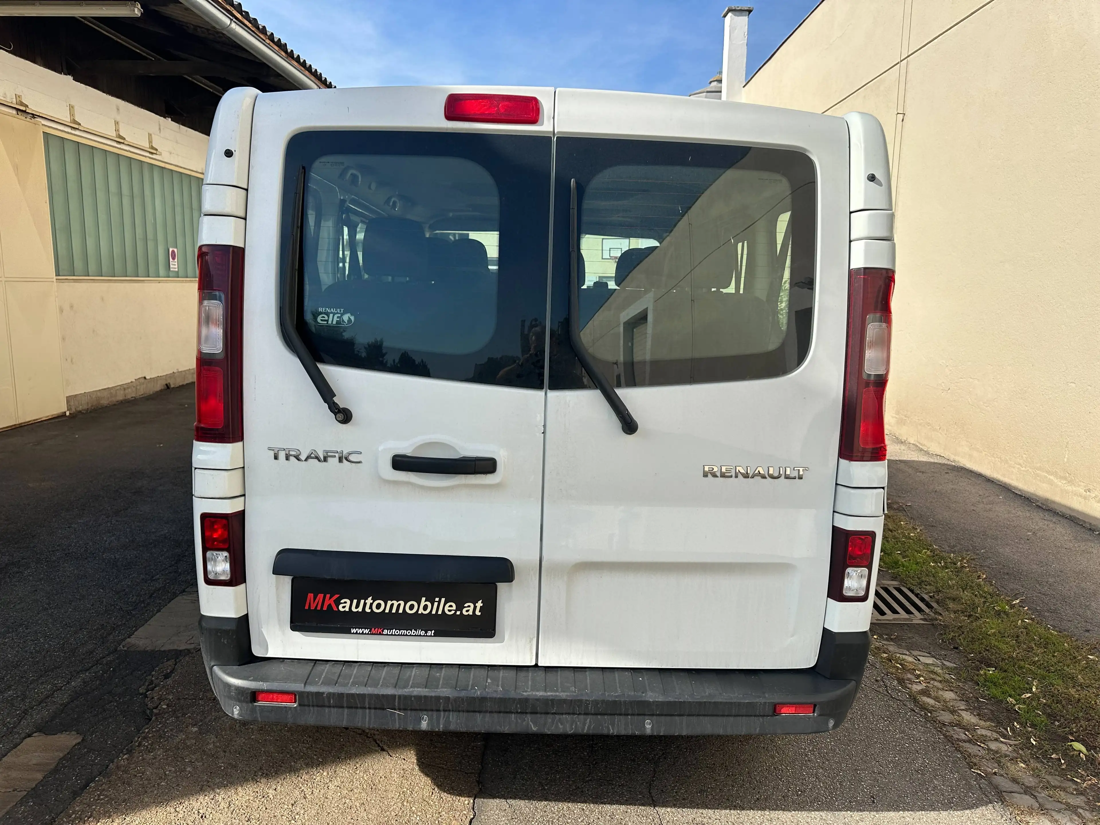 Renault Trafic Trafic Passenger Expression dCi 120 9 SITZE — photo 5