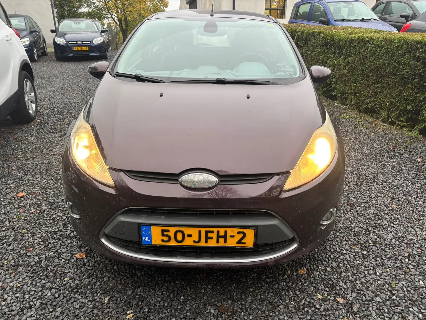 Ford Fiesta 1.4 Titanium 5 DEURS NIET MOEDERS MOOISTE Paars - 2