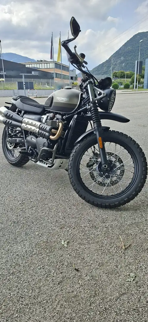 Triumph Street Scrambler Sandstorm Grigio - 2