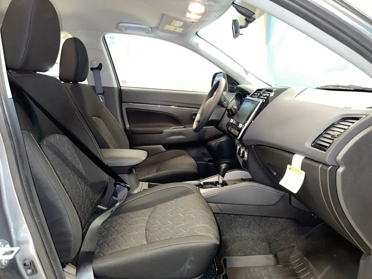 Mitsubishi RVR снимка Mitsubishi RVR