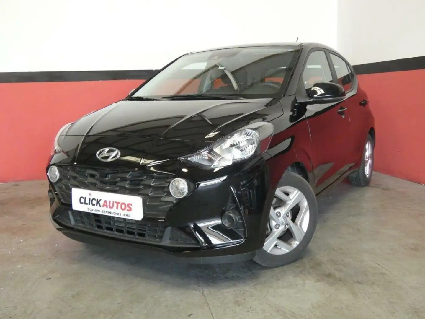 Hyundai i10 1.0 MPI Klass Aut. Negro - 1