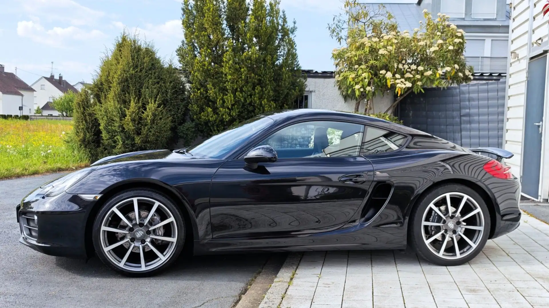 Porsche Cayman 981 Black Edition PDK 20" eSitze 38tkm !! Zwart - 2