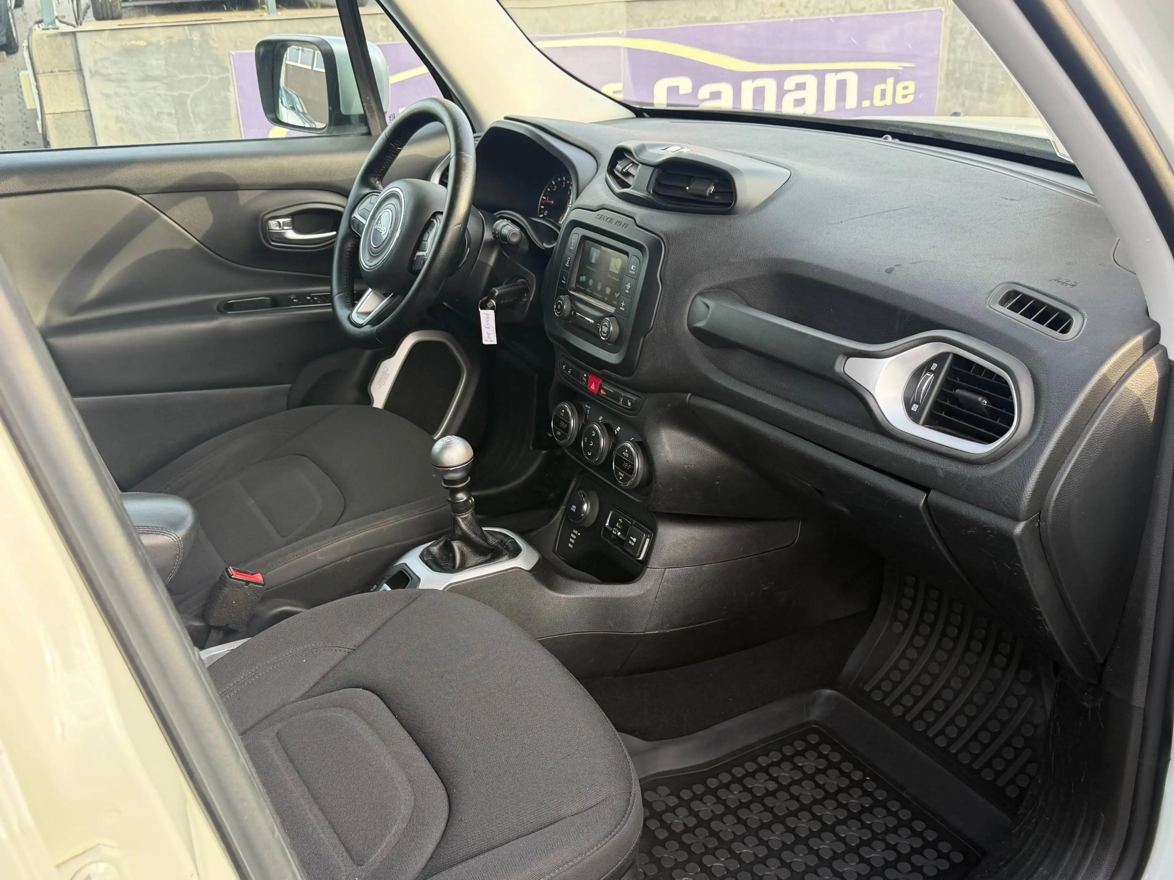 Jeep Renegade Renegade 2.0 MultiJet Limited/4x4/AHK/Navi/Sitzh/Eu6 — photo 15