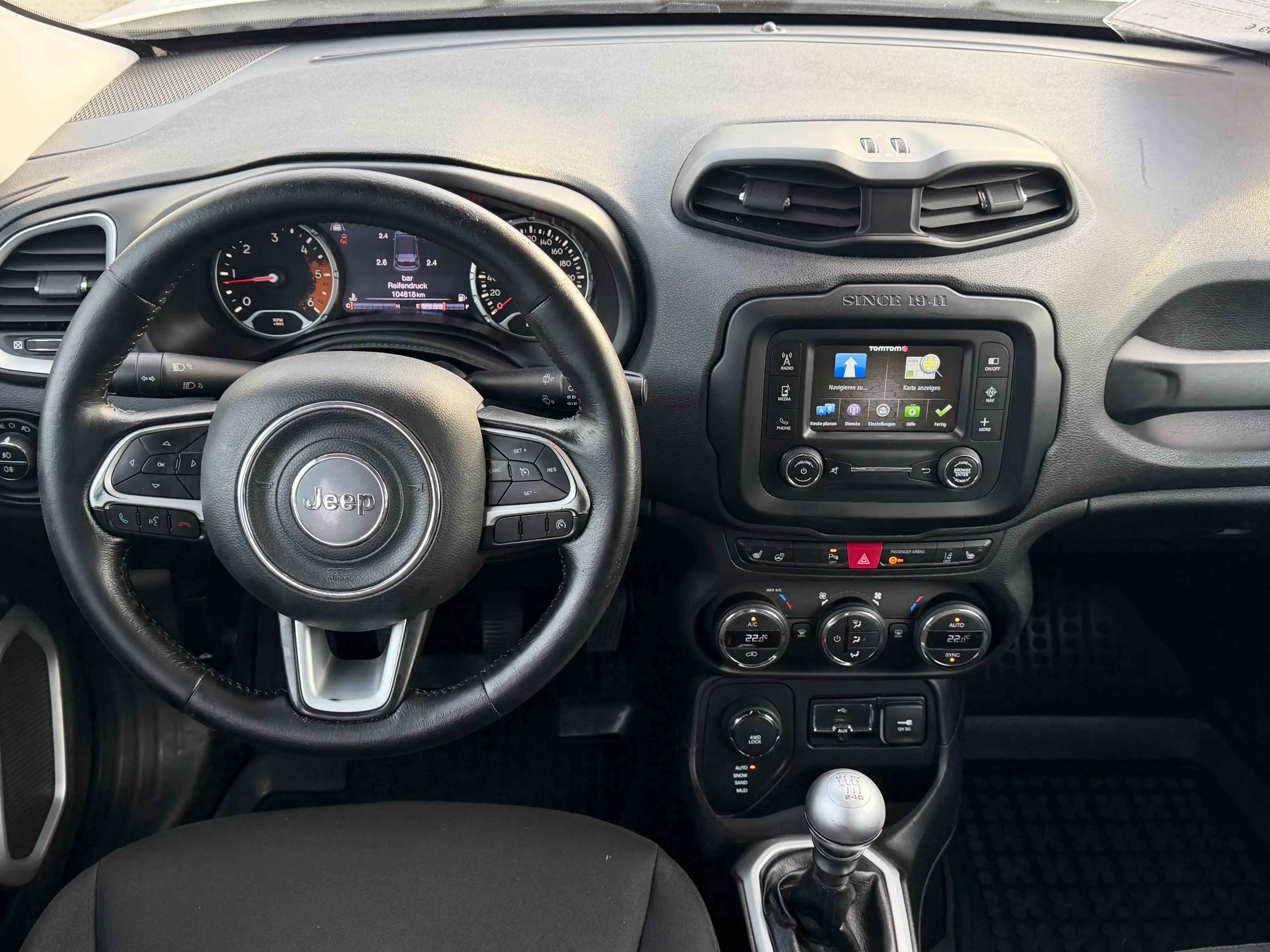 Jeep Renegade Renegade 2.0 MultiJet Limited/4x4/AHK/Navi/Sitzh/Eu6 — photo 14