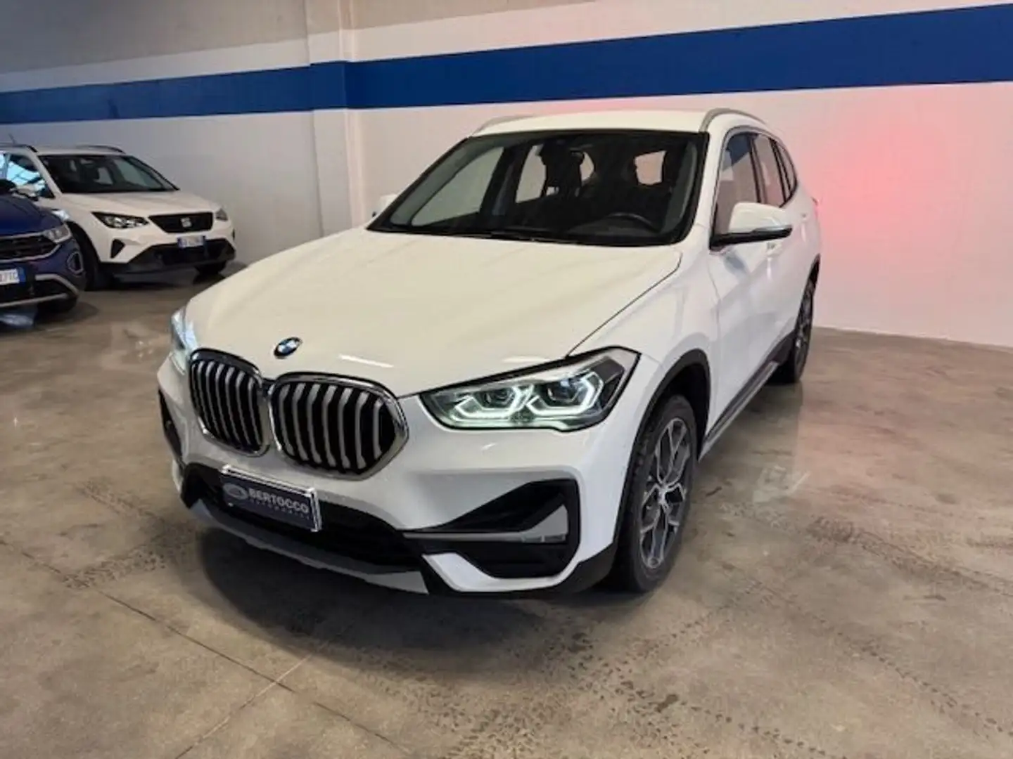 BMW X1 sdrive18d xLine Plus auto Bianco - 1