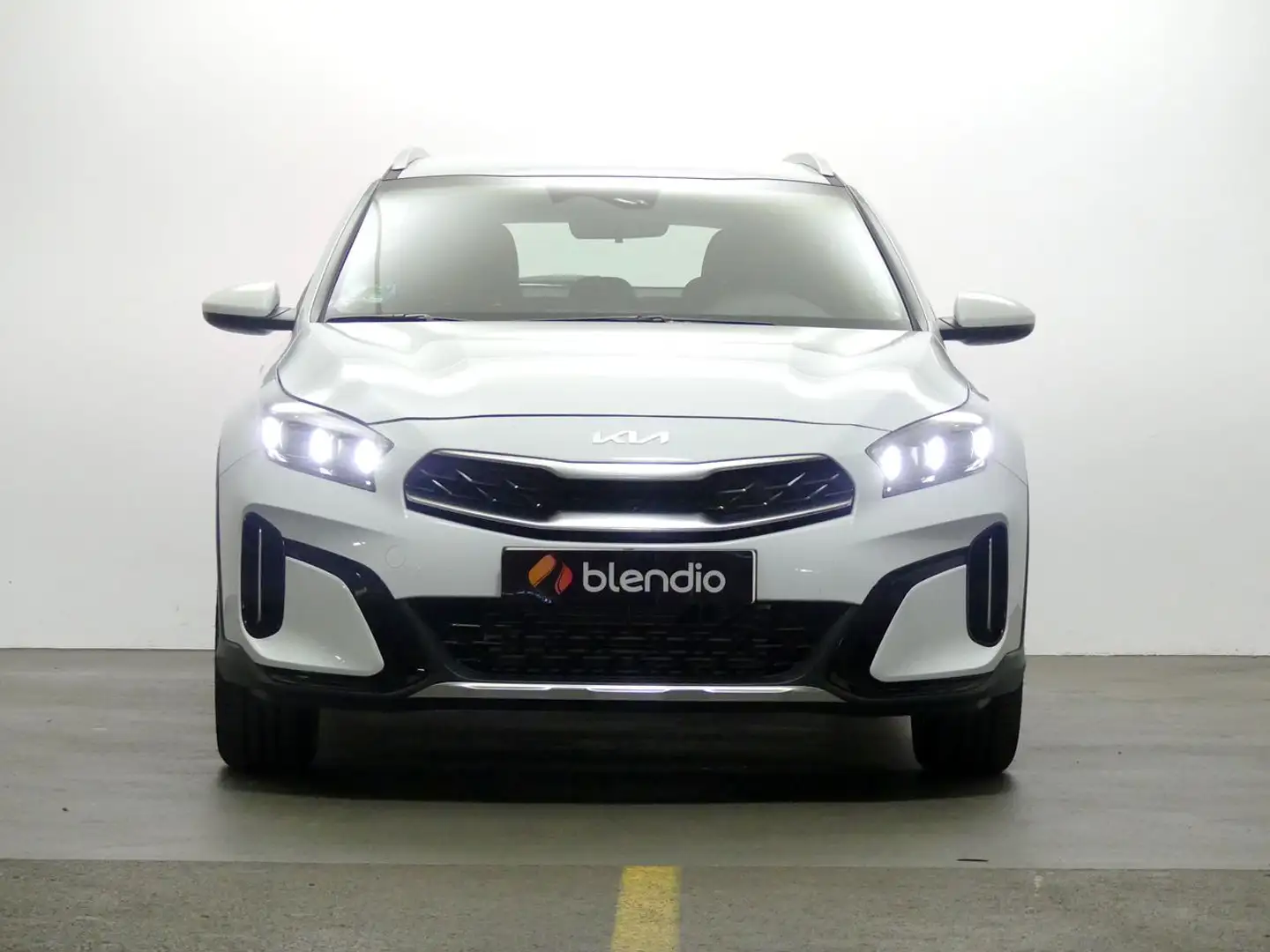 Kia XCeed 1.5 MHEV 103KW DRIVE DCT 140CV 5P Blanco - 2