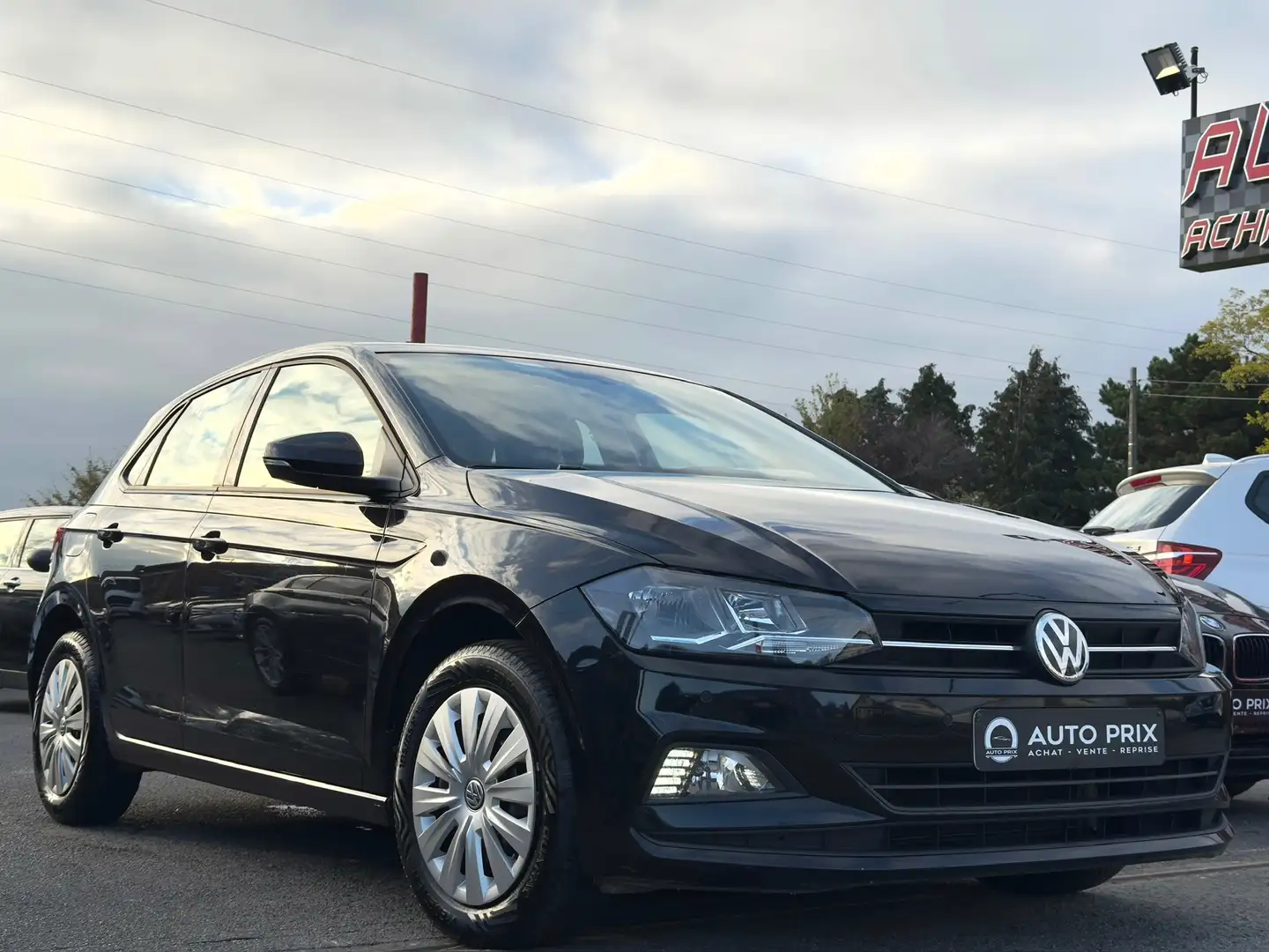 Volkswagen Polo 1.0 TSi Trendline OPF Clim Cruise CarPlay 1Er Main Noir - 2
