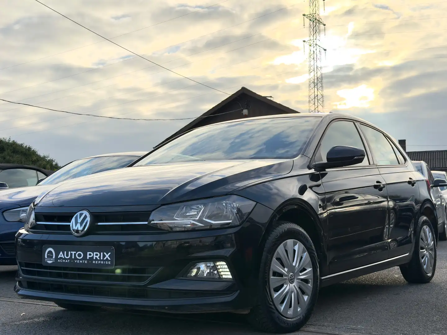 Volkswagen Polo 1.0 TSi Trendline OPF Clim Cruise CarPlay 1Er Main Noir - 1