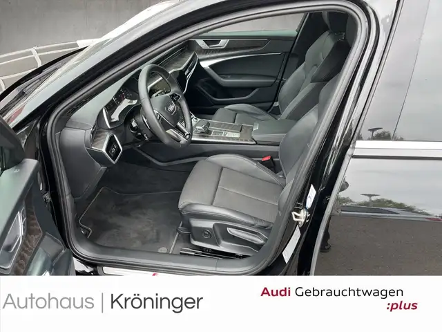 Audi A6 Avant view 7