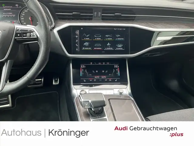 Audi A6 Avant view 14