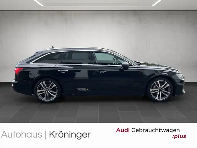 Audi A6 Avant view 4