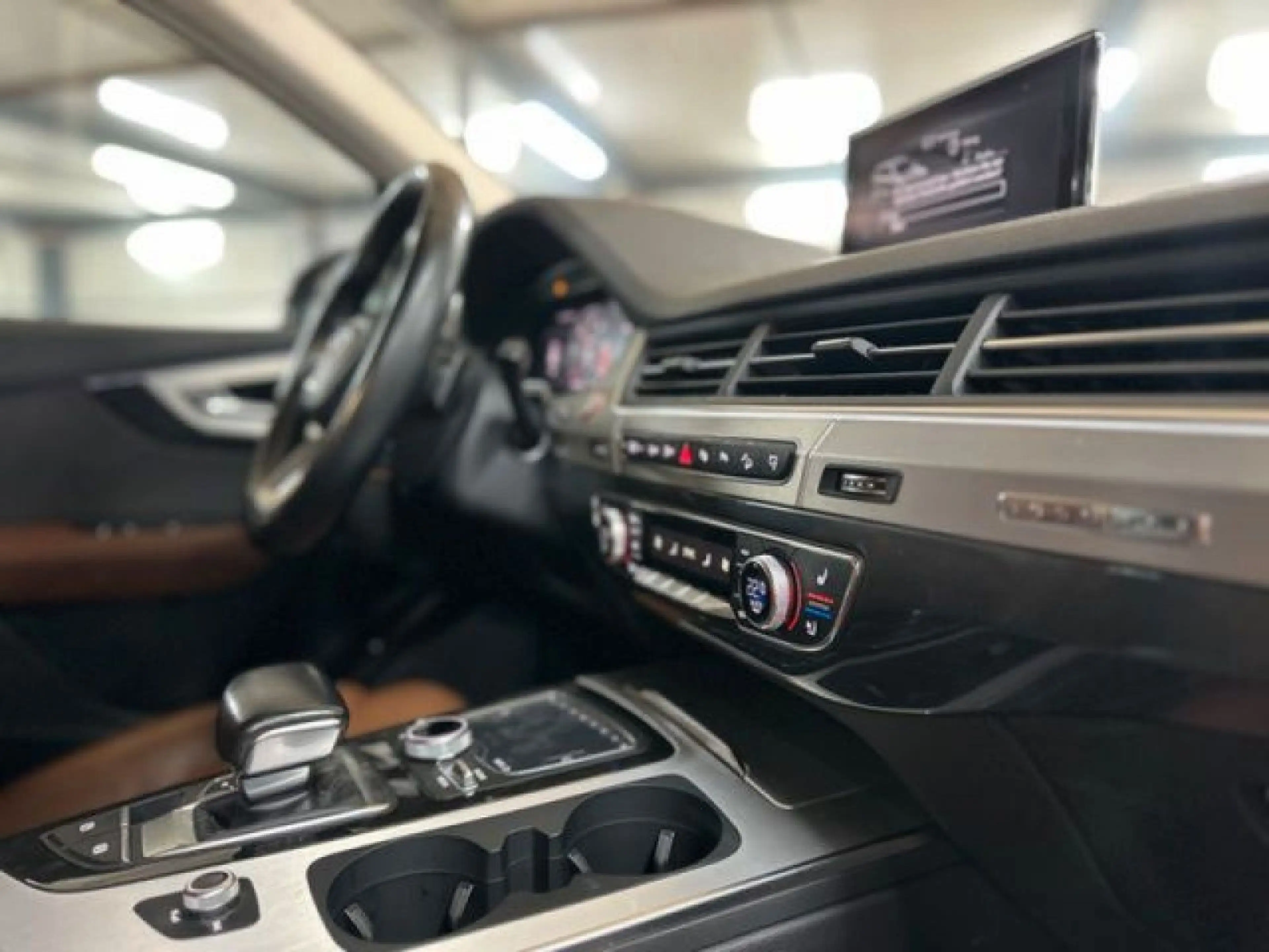 Audi SQ7 4.0TDI QU OPTK*STHZ*SBLF*MSG*KAM*MTRX*VIR*22 — photo 13