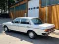 Mercedes-Benz 200 W123 Automatik, nur 74.000 Km, 1. Hand Weiß - thumbnail 2