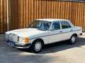 Mercedes-Benz 200 W123 Automatik, nur 74.000 Km, 1. Hand Weiß - thumbnail 1