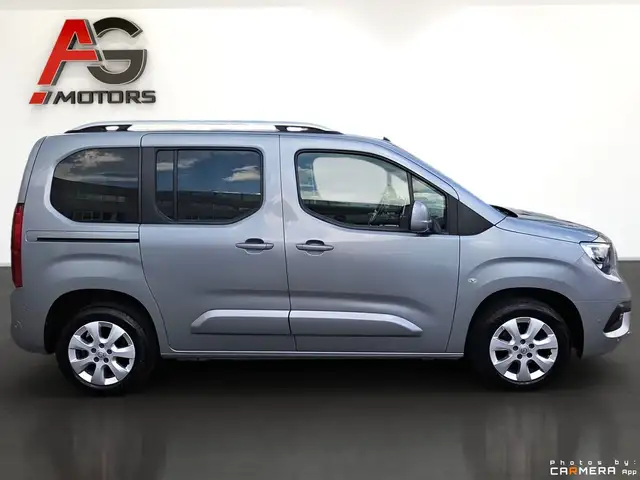 Opel Combo view 4