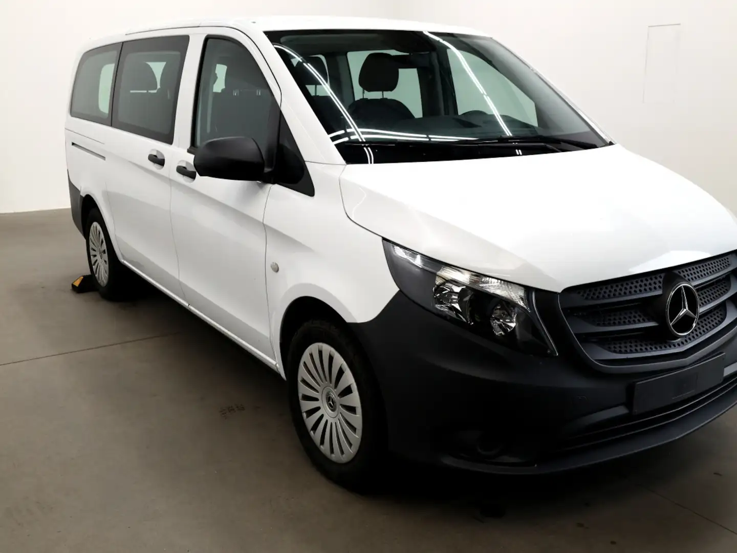 Mercedes-Benz Vito 114 TourerPro,lang,Automatik,8Sitze,Kamera Blanc - 2