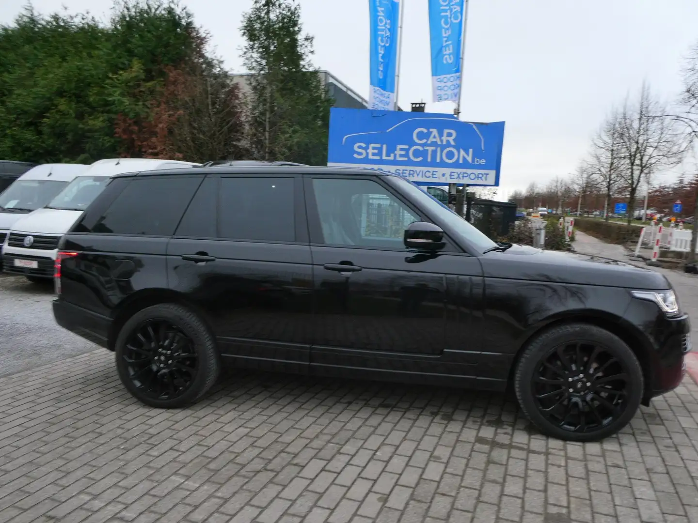 Land Rover Range Rover Range Rover 3.0d 190kW *Euro6* 182gCO2*EXPORT Schwarz - 2