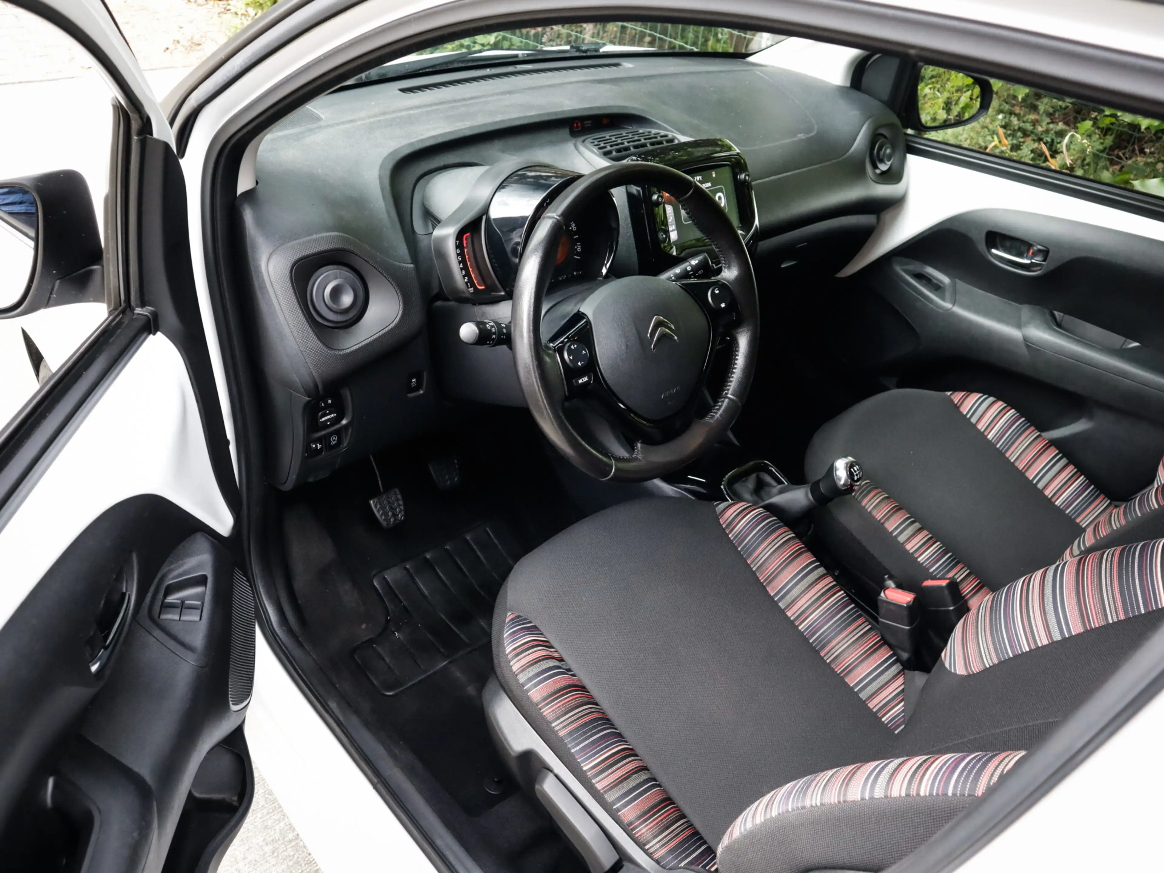 Citroen C1 1.0 VTi Shine 2e-Eig. & Dealer-Onderh. BOVAG-Garan — photo 3
