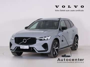 T6 PLUG IN  PLUS DARK AWD AUT