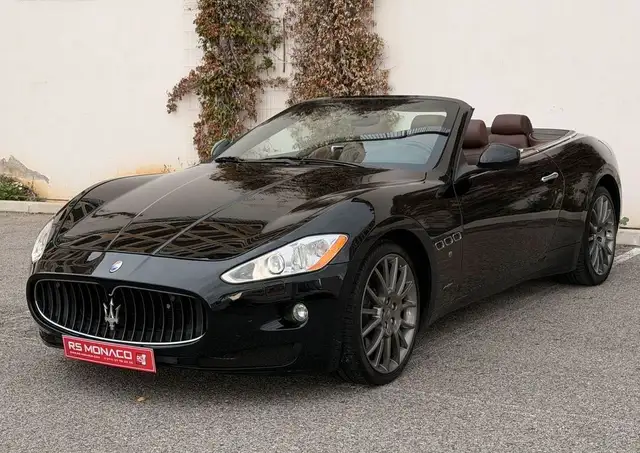 Maserati GranCabrio 4.7 v8 440 bva