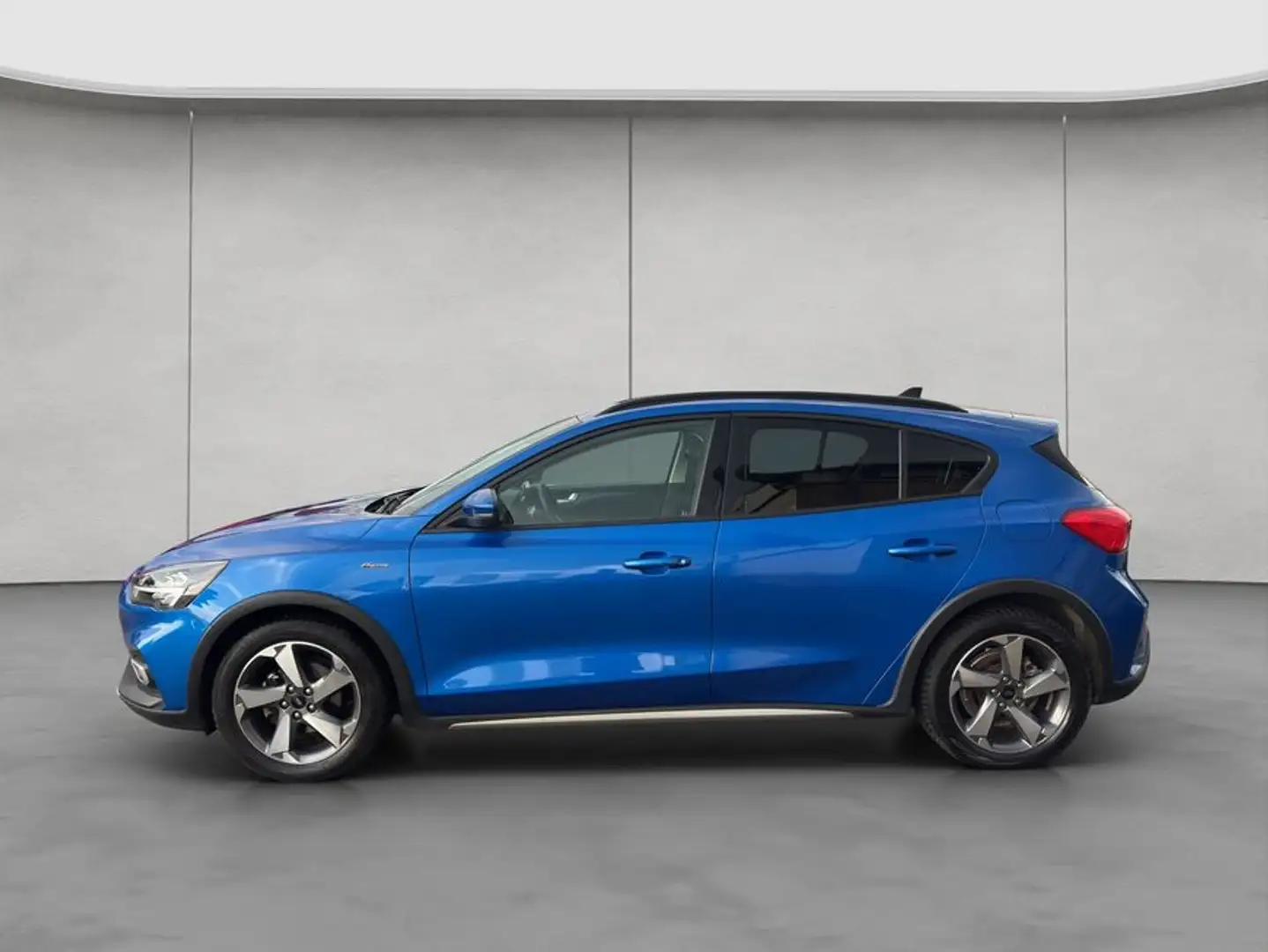 Ford Focus 1.0 EcoBoost Start-Stopp-System ACTIVE Blau - 2