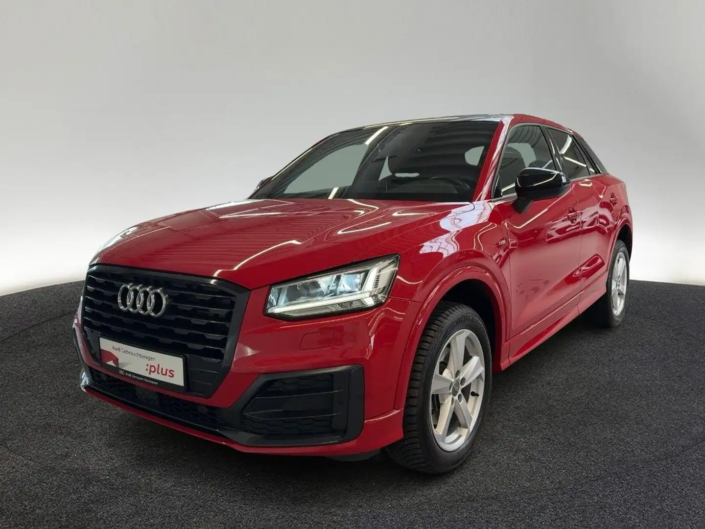 Audi Q2 sport 35 TDI Pano AHK virtual Navi Rojo - 2