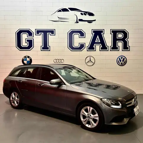 Mercedes-Benz C view 3