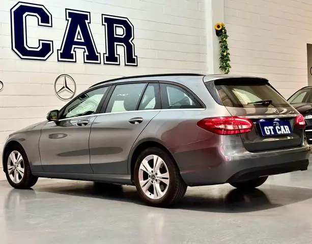 Mercedes-Benz C view 5