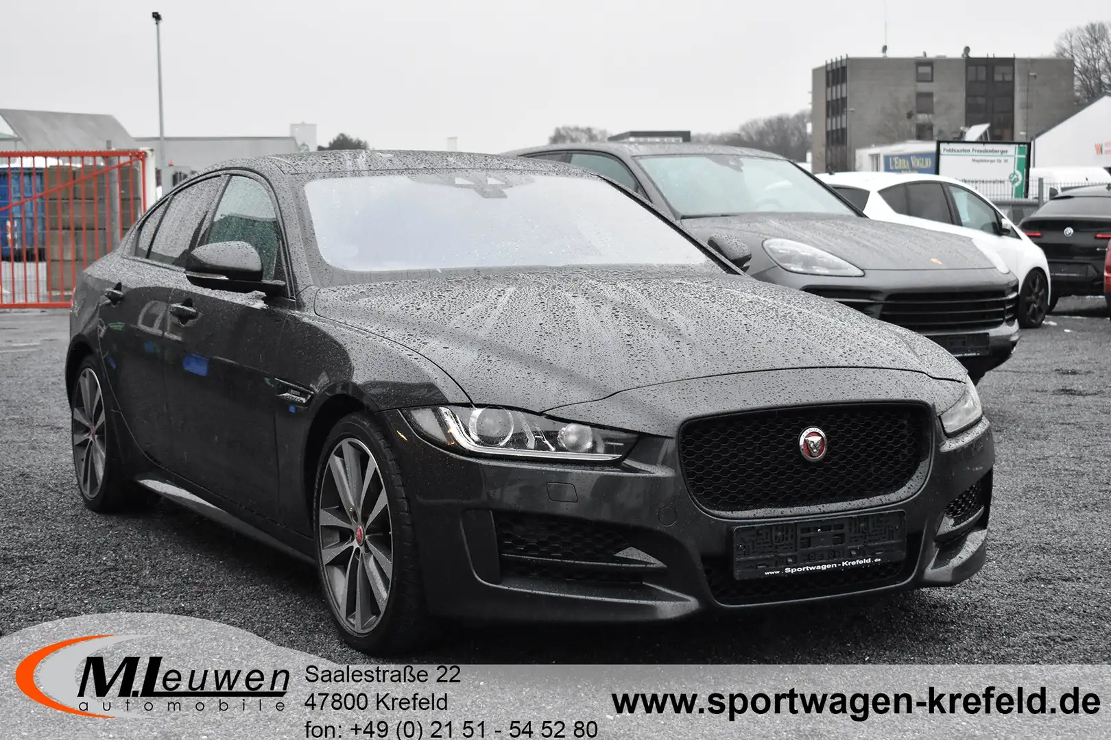 Jaguar XE R-Sport *PANO*HUD*19" ALU*NAVI*LEDER* Grau - 2