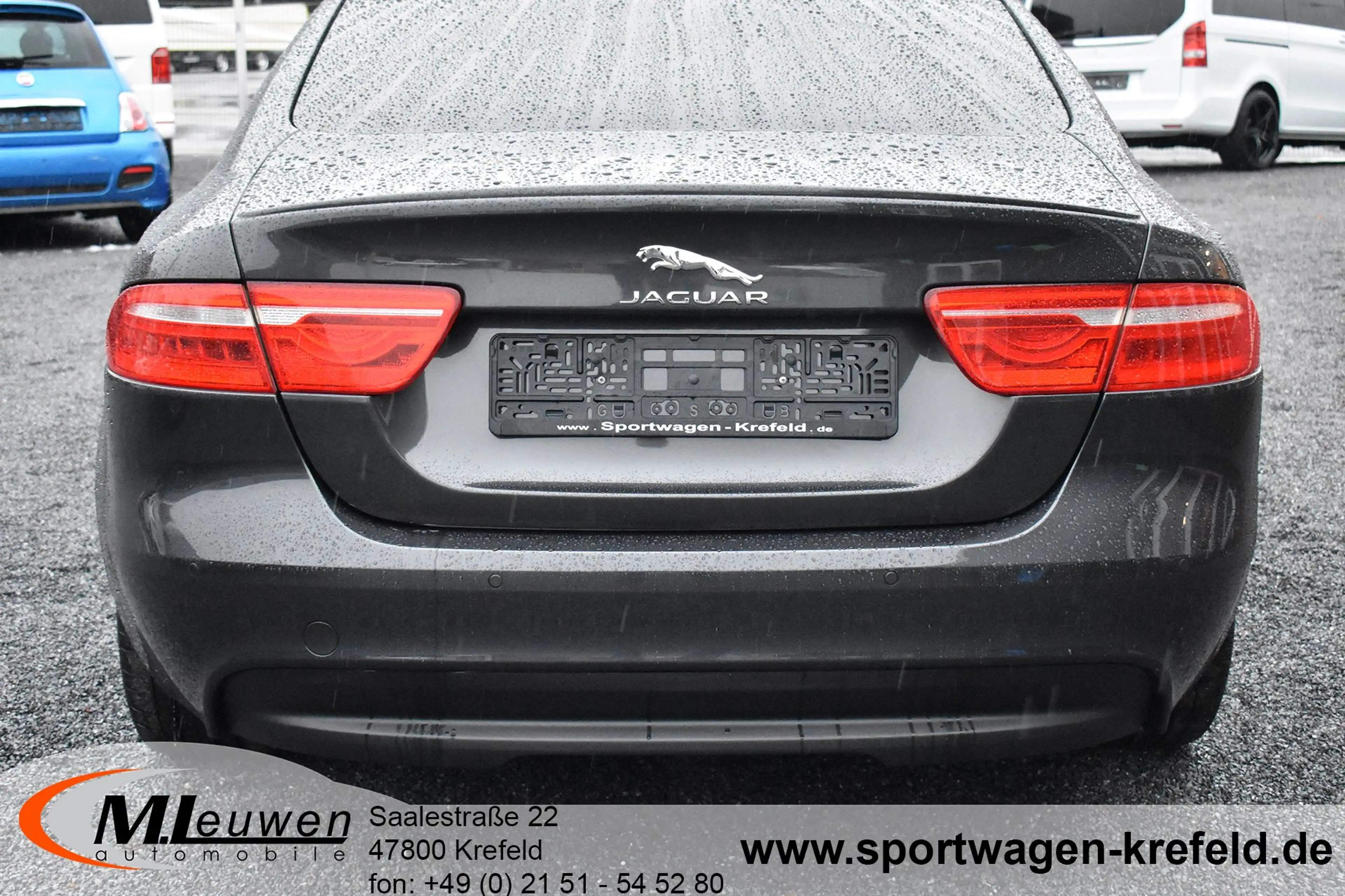 Jaguar XE R-Sport *PANO*HUD*19" ALU*NAVI*LEDER* — photo 8