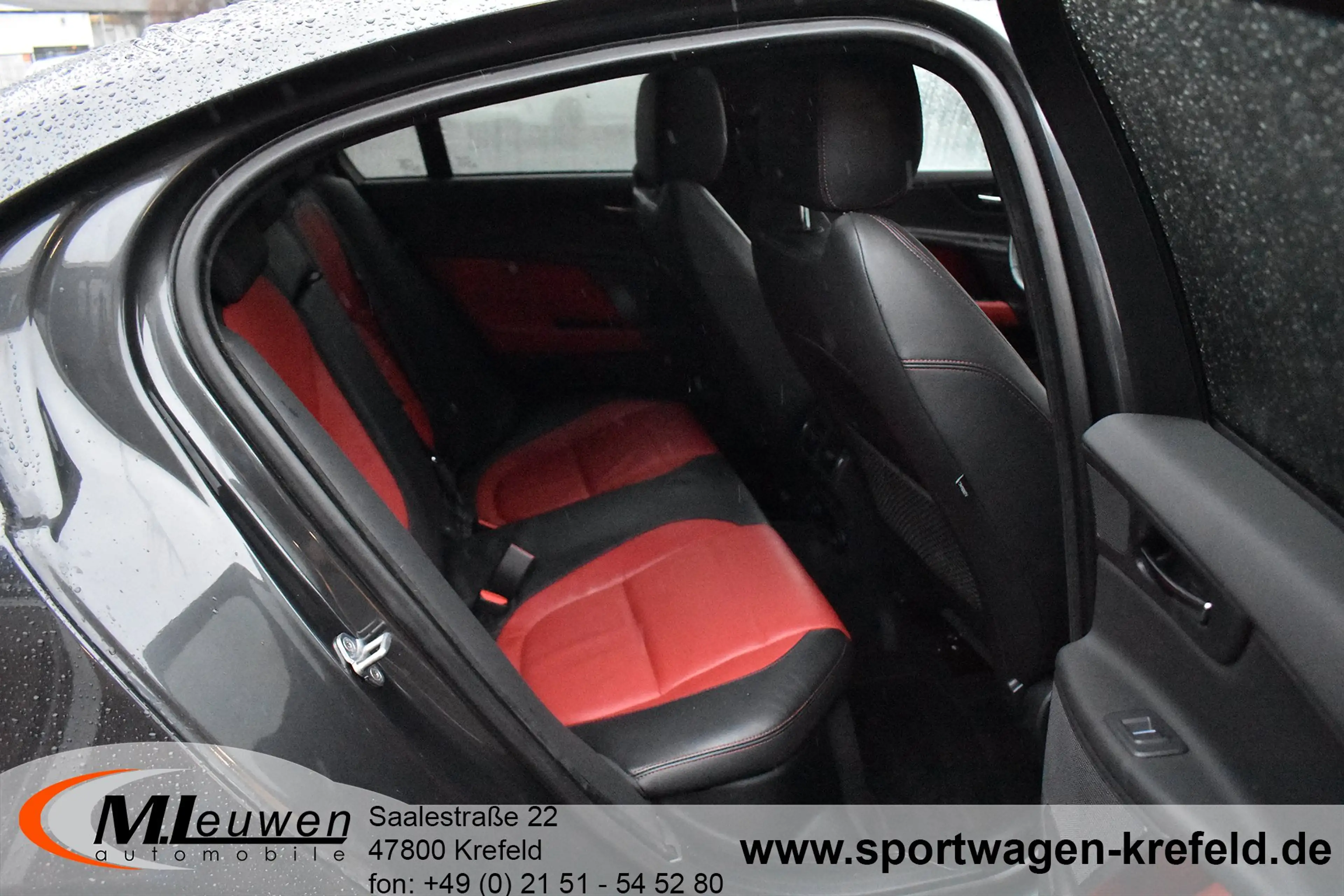 Jaguar XE R-Sport *PANO*HUD*19" ALU*NAVI*LEDER* — photo 15