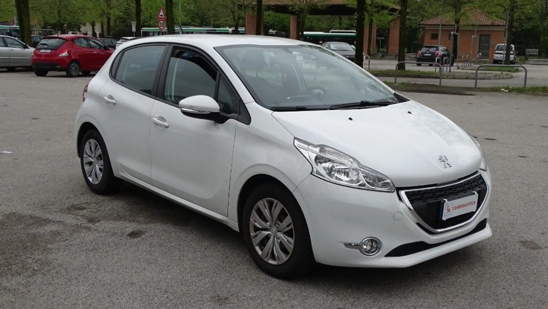 Peugeot 208 1.4 GPL, VTi 95cv, 5p. "Allure", Garanzia Inclusa. Bianco - 2