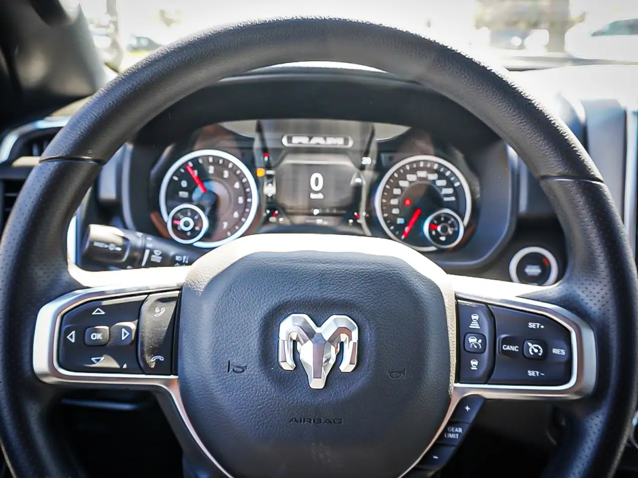 RAM 1500 снимка RAM 1500