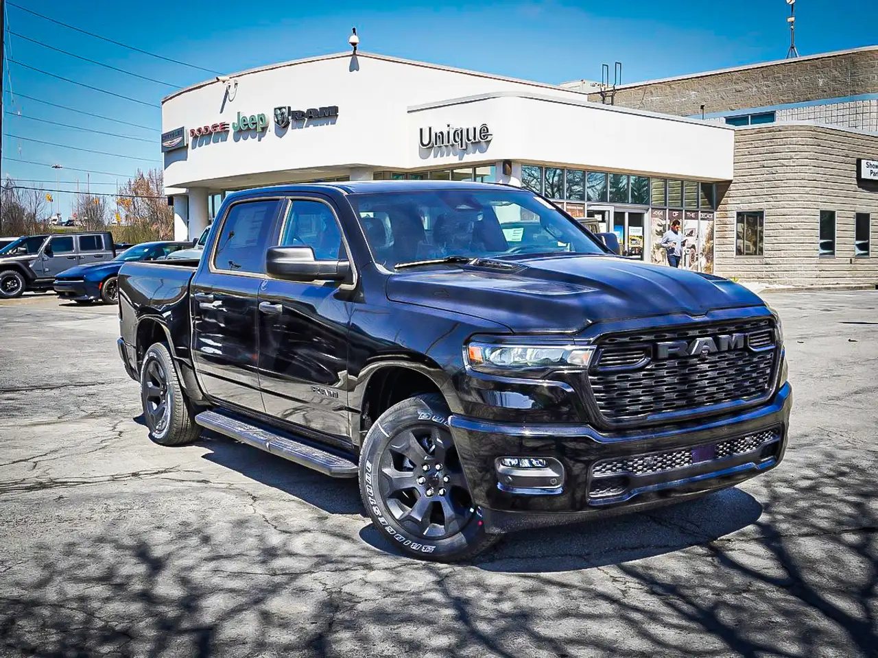 RAM 1500 снимка RAM 1500
