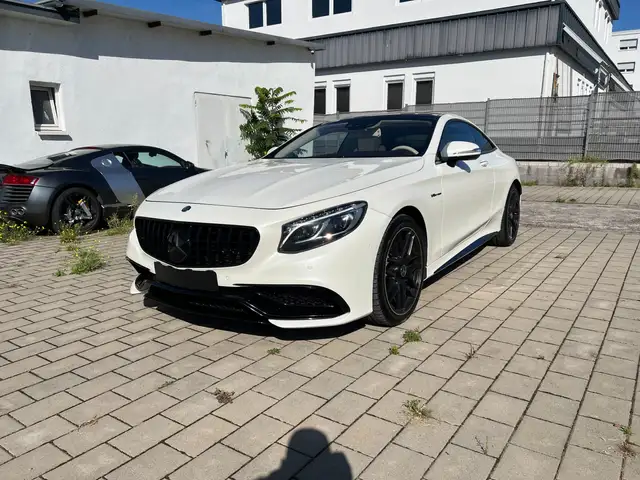Mercedes-Benz S 63 AMG *Coupe*weiß/weis*Burmester*360*HuD*Pano*