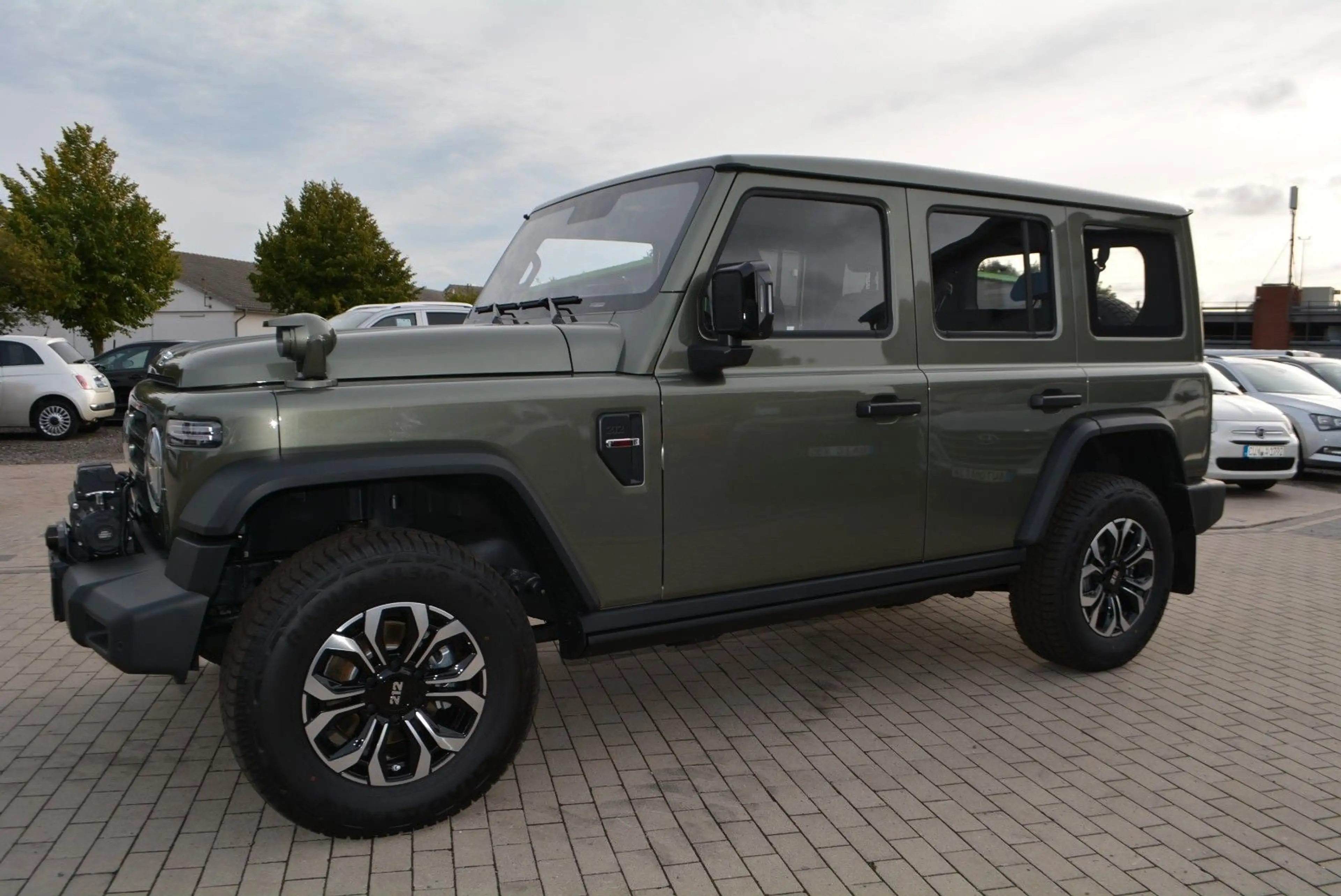 BAW 212 -2.0 Turbo Diesel-360Kamera#sofortVerfügbar# — photo 5