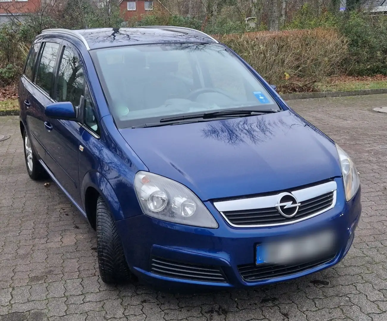 Opel Zafira Edition Blau - 1