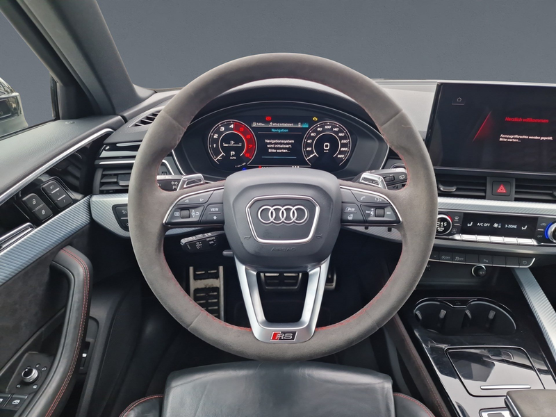 Audi RS4 Avant MATRIX RS-AGA Head-up Optik-schw.+ 20" — photo 12