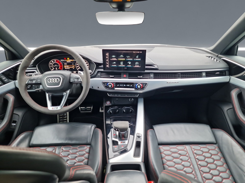 Audi RS4 Avant MATRIX RS-AGA Head-up Optik-schw.+ 20" — photo 9