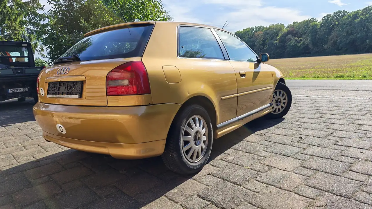 Audi A3 1.6 Attraction, foto 4