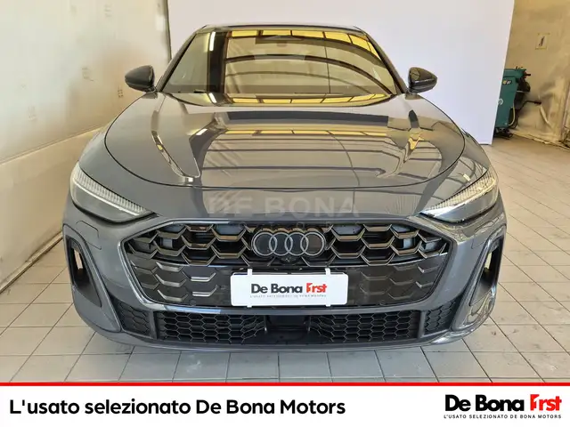 Audi A5 view 2