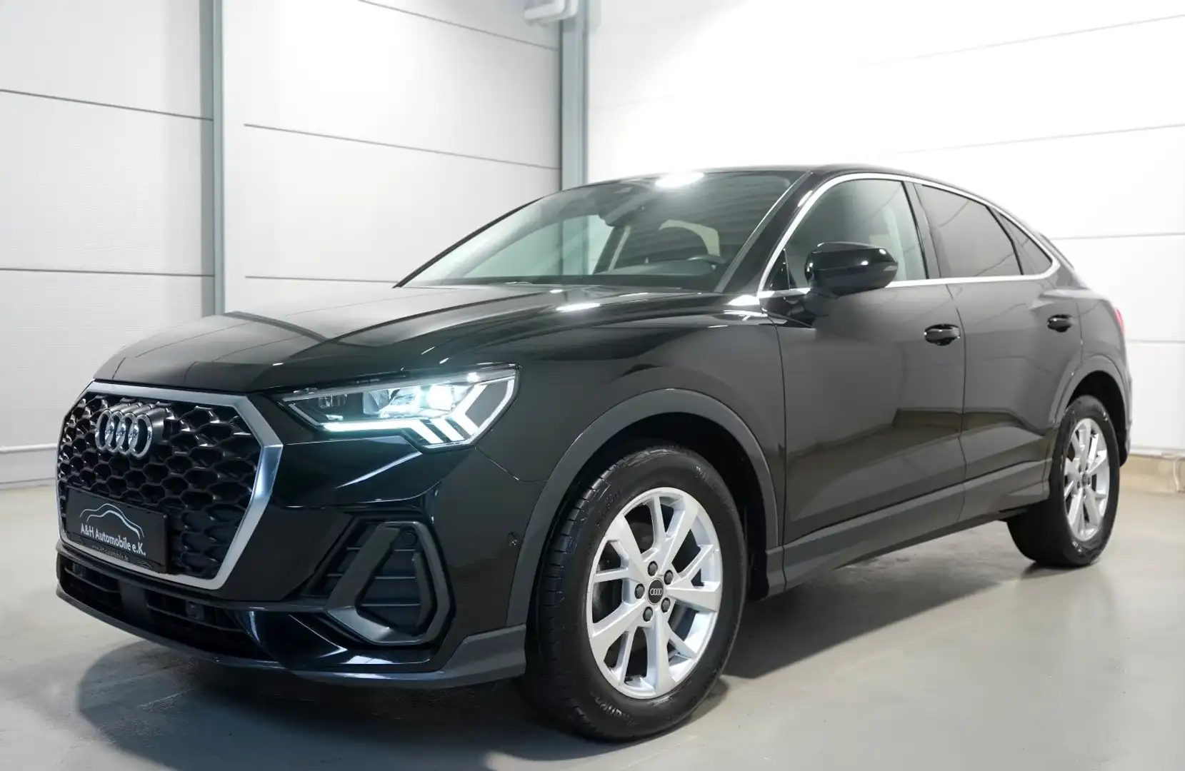 Audi Q3 Sportback 35 2.0 tdi S-tronic 2023 150cv camera Noir - 2
