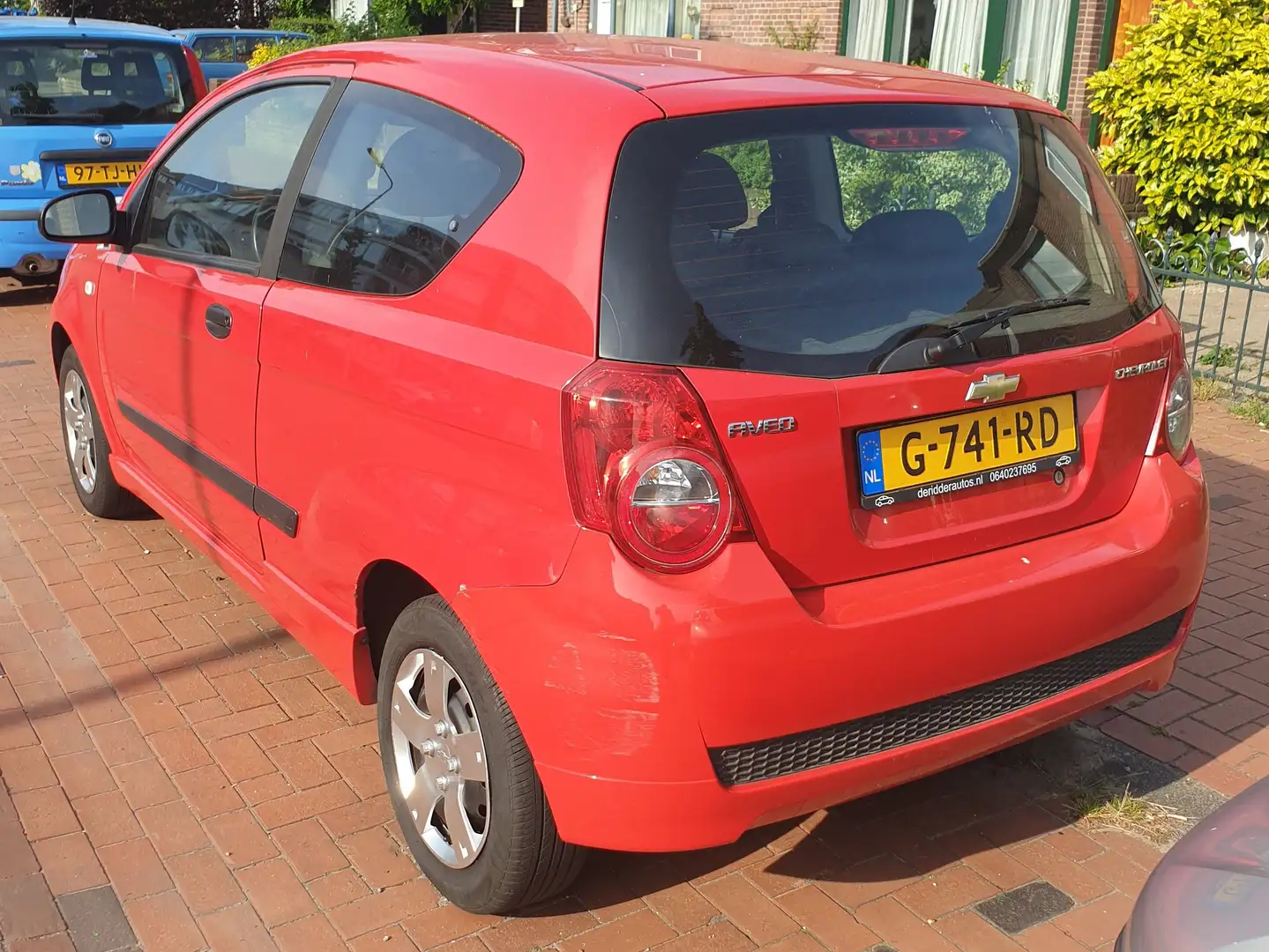 Chevrolet Aveo Aveo 1.2 16V L Rood - 2