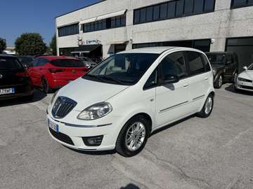 1.4 16v Platino ecochic Gpl 2012