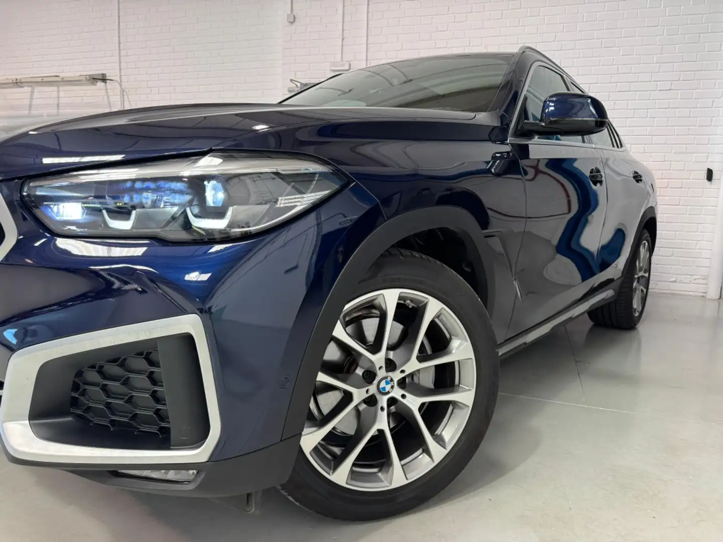 BMW X6 xDrive 30dA Bleu - 2
